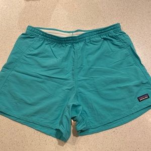 NWOT Womens Patagonia Baggies 5”